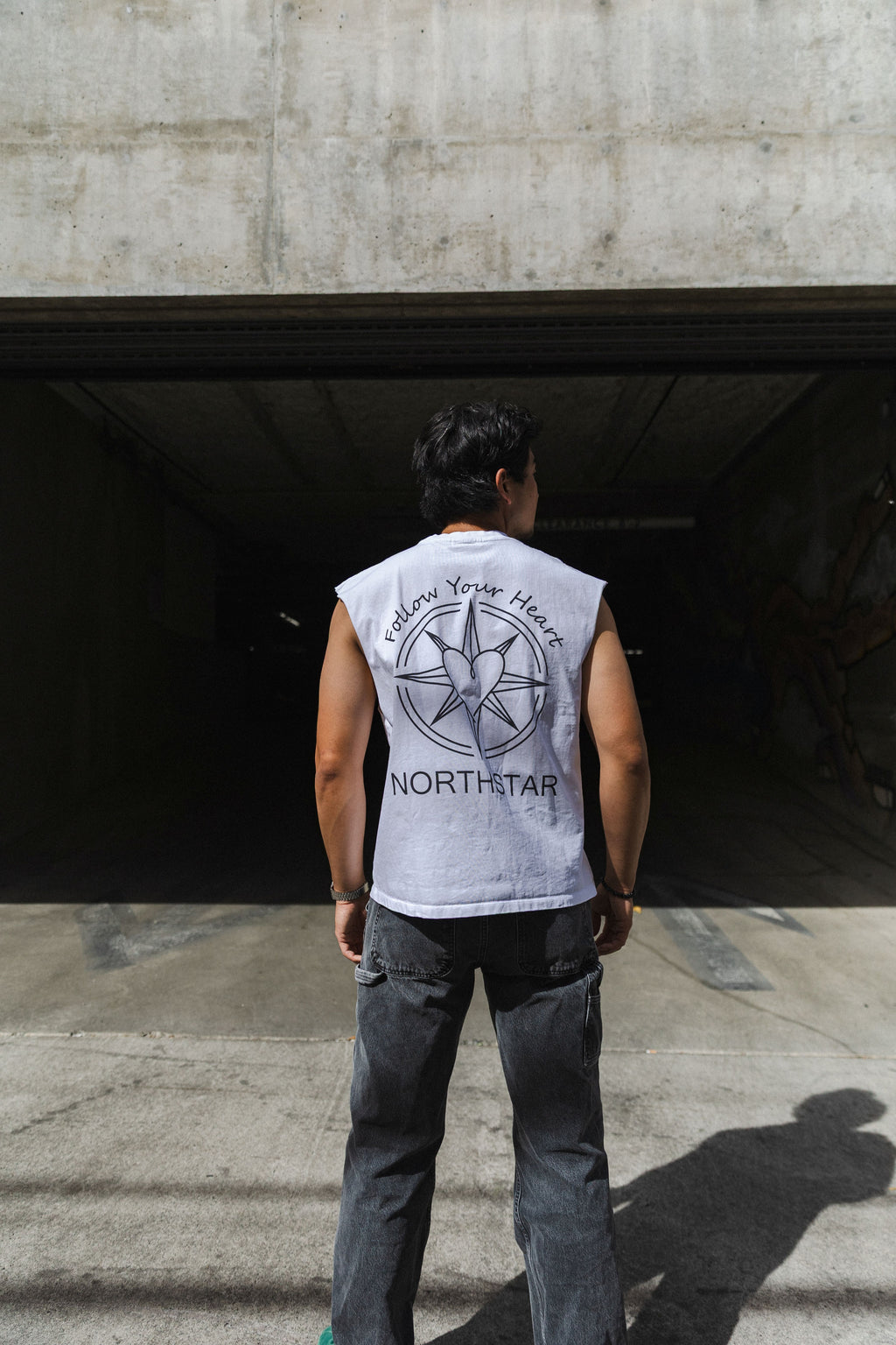 Raw Edge Lightweight Cutoff
