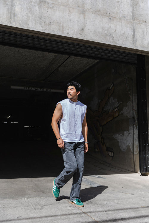Raw Edge Lightweight Cutoff